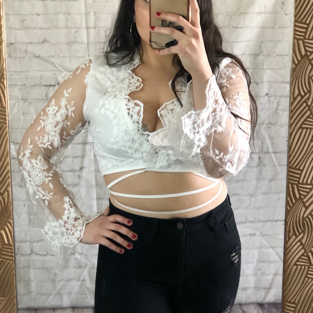 White wrap around lace long sleeve